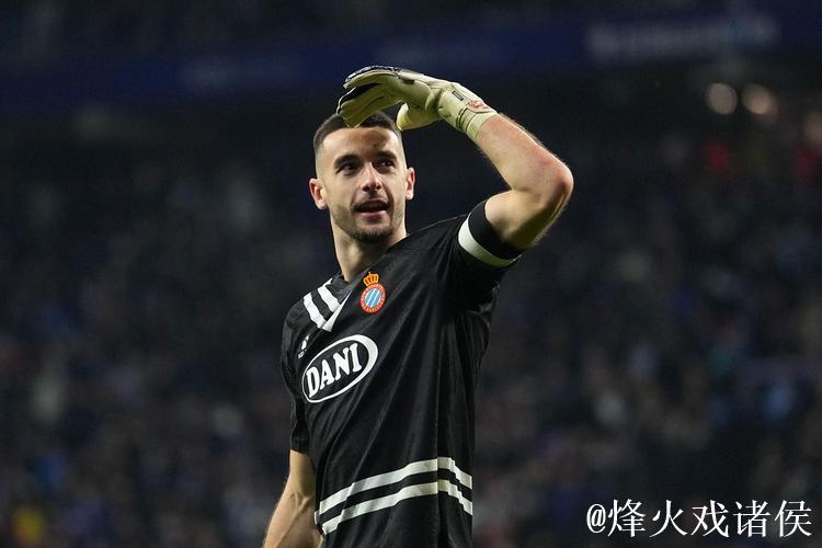 每体:霍安-加西亚的注册不受特尔施特根回归影响 每体:霍安-加西亚的注册不受特尔施特根回归影响